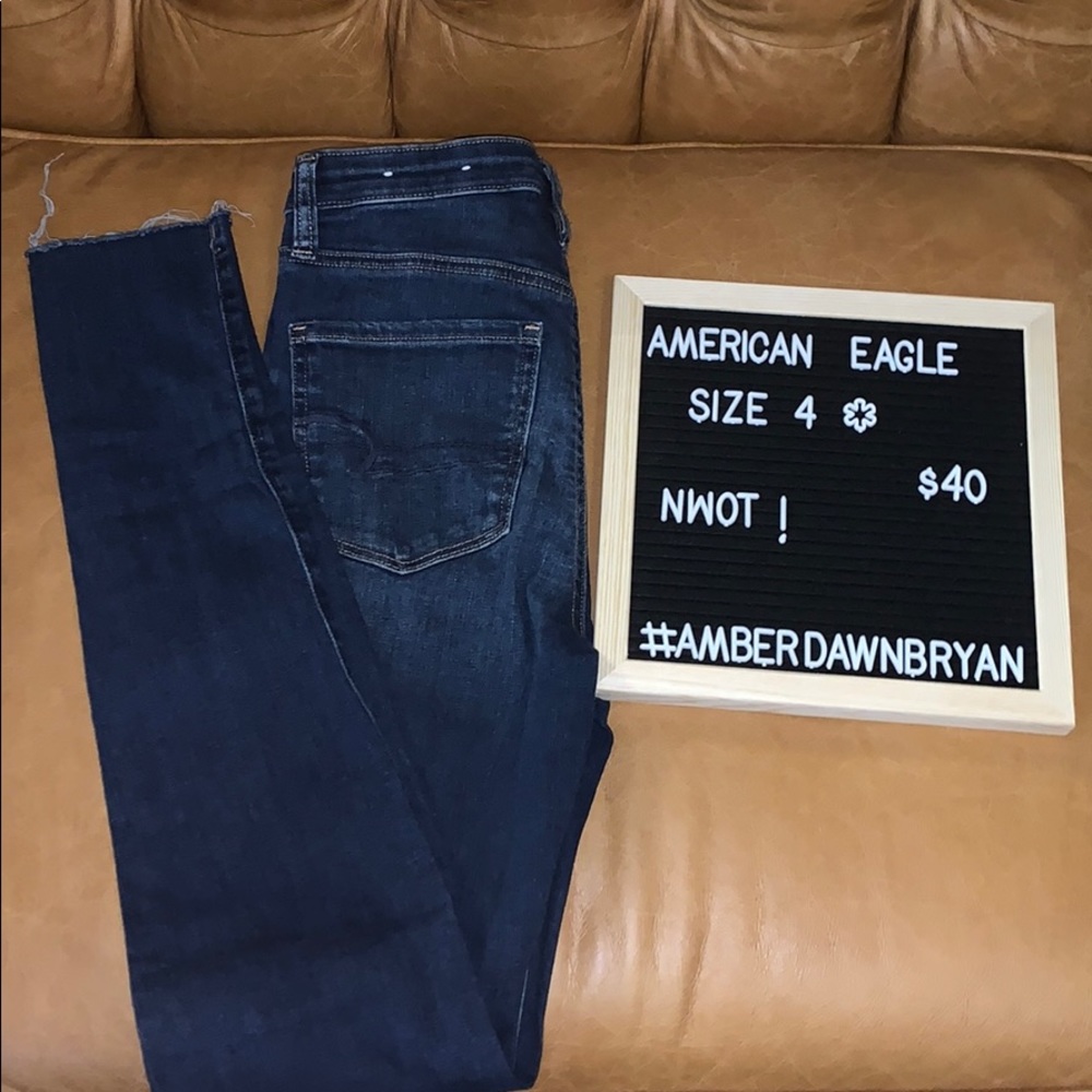 NWOT American Eagle Hi rise Jegging! Size 4